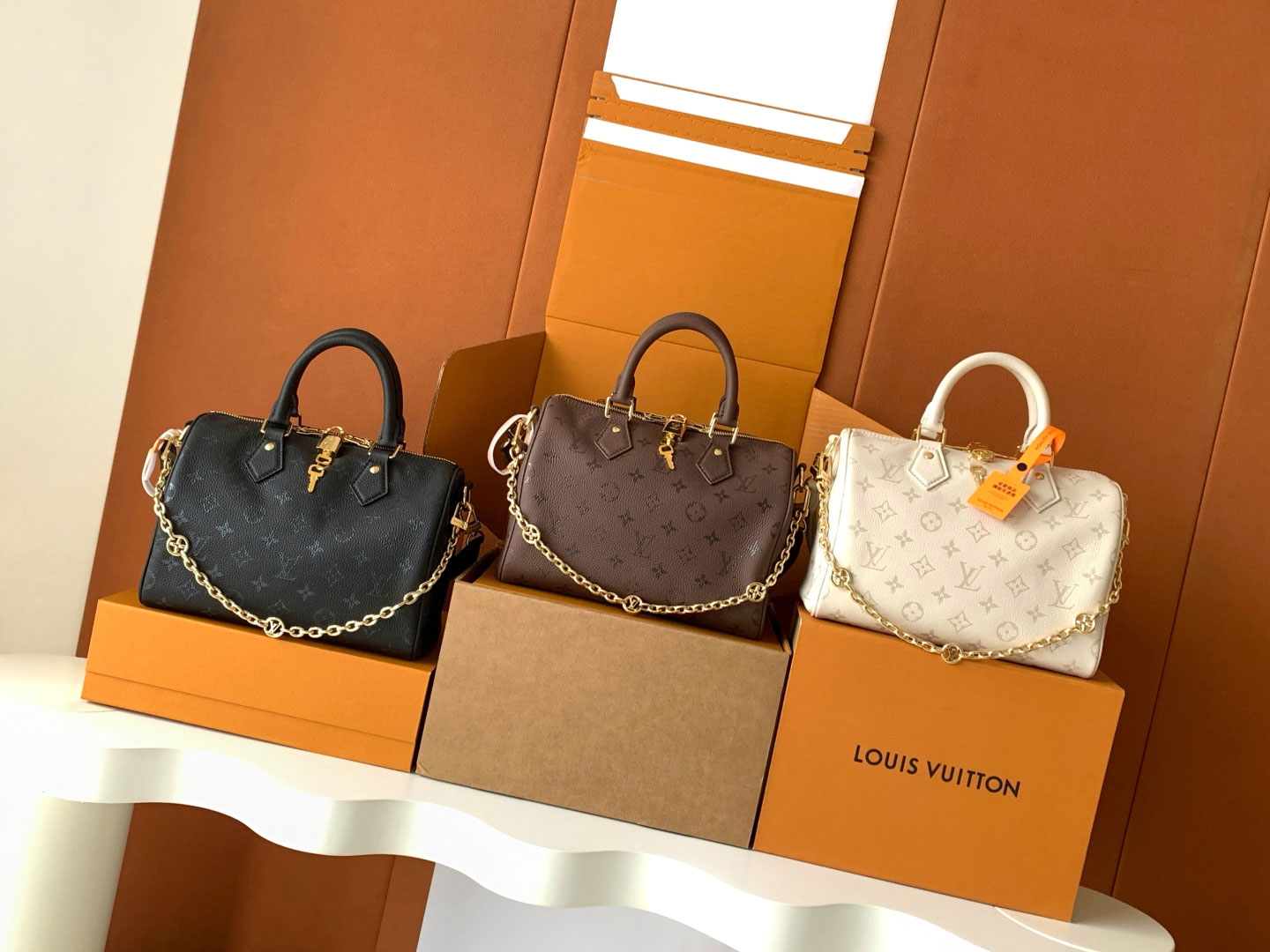 Hàng hiệu Like Auth 1:1 tại Lux1988